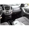 Image 23 : B1 --  2003 MAZDA TRIBUTE DX , Silver , 250746  KM's