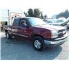 Image 3 : G5 --  2004 CHEVROLET SILVERADO 1500 EXT CAB 4X4 , Red , 298595  KM's