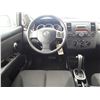 Image 21 : J5 --  2010 NISSAN VERSA S , Grey , 128300  KM's