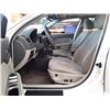 Image 20 : D2 --  2010 FORD FUSION HYBRID  , White , 273712  KM's