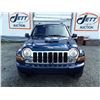 Image 2 : G2 --  2005 JEEP LIBERTY LTD BLUE. 201,711 KMS