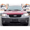 Image 2 : H6 --  2006 FORD ESCAPE XLT  , Red , 240201  KM's