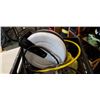 Image 2 : Crate of garburator and retractable extension cord