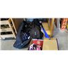 Image 1 : 2 BAGS OF KIDS BASEBALL GEAR