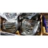 Image 3 : Four  full face mask respirators