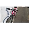 Image 2 : PINK ASCENTE BIKE