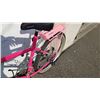 Image 3 : PINK ASCENTE BIKE