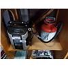 Image 1 : Motomaster booster pack with air compressor and metal pressurized spray can