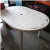 Image 1 : White plastic patio table