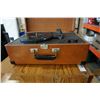 Image 2 : PORTABLE RECORD PLAYER