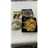 Image 1 : 4 TRAYS OF JEWELLERY - RINGS, WATCHES, NECKLACES, ETC