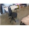 Image 2 : Black gas lift office chair