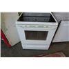 Image 2 : FRIGIDAIRE WHITE OVEN