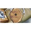 Image 3 : BURL CLOCK