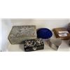 Image 2 : LOT OF JEWELRY BOXES