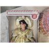 Image 3 : 2 VINTAGE PORCELAIN DOLLS