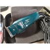 Image 2 : HAIR TRIMMERS AND CURLER