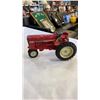 Image 2 : METAL TRACTOR TOY AND COIN BANK