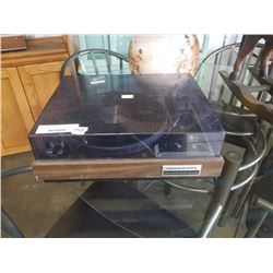 Marantz model 6200 turntable