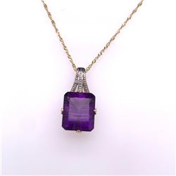 14Kt Gold 7.50Ct Emerald Cut Amethyst Pendant With 14Kt Gold Chain