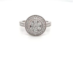 14kt Diamind Ring 0.61Ct Total Weight Diamonds
