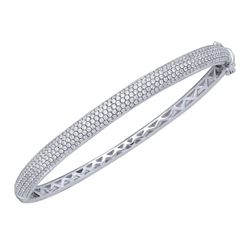 Womens Round Diamond Pave Bangle Bracelet 2 Cttw 14kt White Gold - REF-208R5X