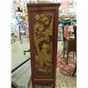 Image 2 : Red Lacquer Gold Gilt Wedding Cabinet ca1780