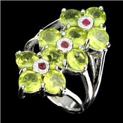 Natural Rich Green Peridot & Ruby Ring