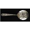 Image 1 : Kirk-Stieff Repousse Berry Spoon