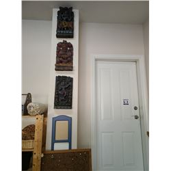 Art and small shelves A