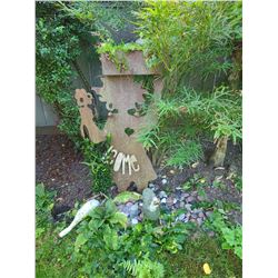 Garden Decor A