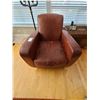 Image 1 : Leather Chair C