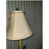 Image 2 : Table lamp B