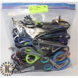 BAG OF SCISSORS