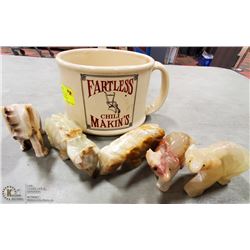 LRG CHILI MUG/BOWL AND 5 QUARTZ ANIMAL FIGURINES