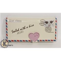 NEW SHAG WEAR WOMENS WALLET