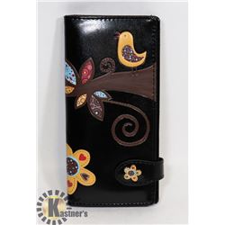 NEW SHAG WEAR WOMENS WALLET