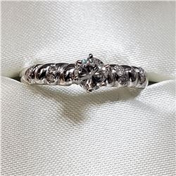 10K WHITE GOLD DIAMOND(0.4CT) DIAMOND(0.08CT)