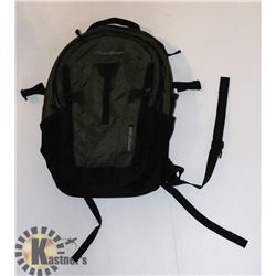 EDDIE BAUER ADVENTURER 30L BACKPACK