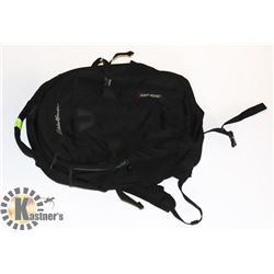 EDDIE BAUER ADVENTURER 30L BACKPACK