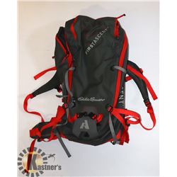 EDDIE BAUER FIRSTASCENT HIKING 40/ 55L BACKPACK