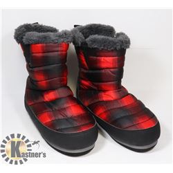 NEW EDDIE BAUER UNISEX CAMP BOOTIE MENS 6.5 WOMENS 8