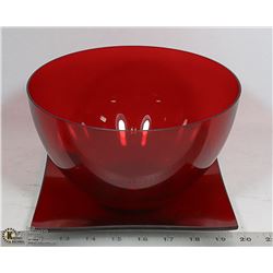 RED ART GLASS BOWL WITH STAND