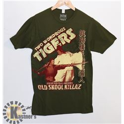 WONDEROUS TIGERS MEN'S T-SHIRT SMALL