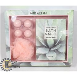 NEW BATH FIZZER AND BATH SALT GIFT SET