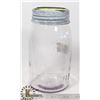 Image 2 : ANTIQUE LIGHT AMETHYST CROWN CANNING JAR