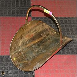 BRASS FIRE WOOD HOLDER