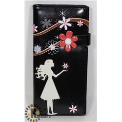 NEW SHAG WEAR WOMENS WALLET