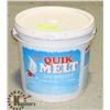 Image 1 : 6.81KG TUB OF KLEEN FLO QUIK MELT ICE MELTER