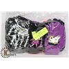 Image 1 : 12PK KIDS HALLOWEEN GLOVES